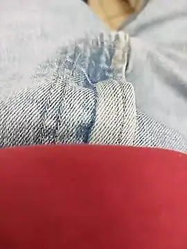 Snapshot of Tolgaistanbul34 chatting on 04/04/26, 11:29 Tolgaistanbul34 online show from 04/04/26, 11:29