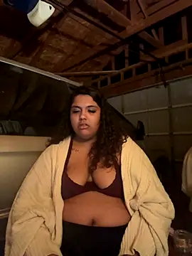 Snapshot of 1n0nlythroat chatting on 10/31/25, 05:52 1n0nlythroat online show from 10/31/25, 05:52