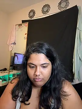 Snapshot of 1n0nlythroat chatting on 12/05/25, 07:28 1n0nlythroat online show from 12/05/25, 07:28