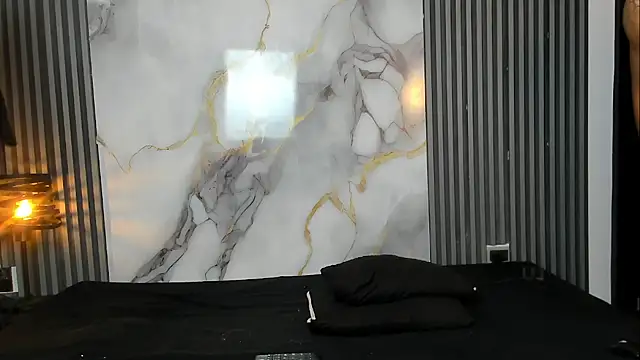 Snapshot of RihanandDrake chatting on 10/05/25, 04:00 RihanandDrake online show from 10/05/25, 04:00