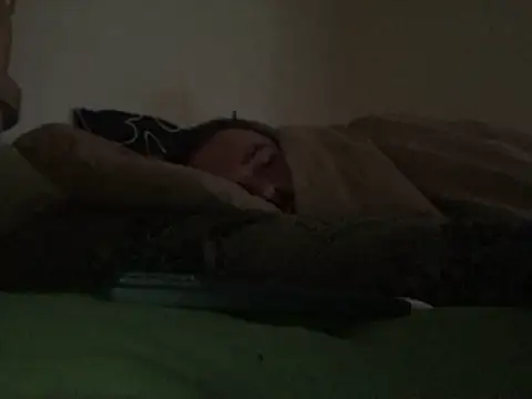 Zpgzzz77777 online show from 03/09/26, 09:35