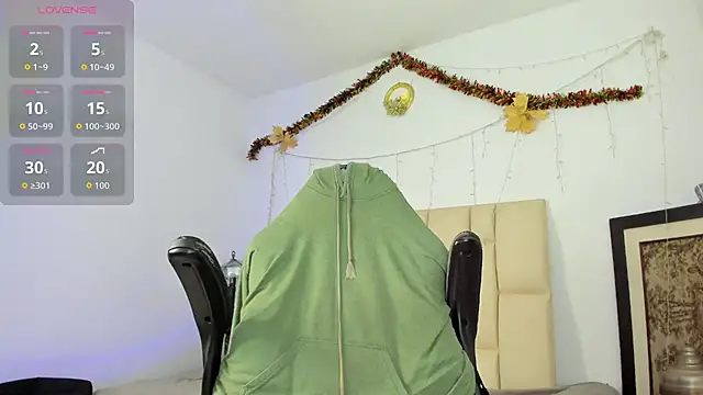 Snapshot of blue_wxw chatting on 12/03/25, 02:52 blue wxw online show from 12/03/25, 02:52