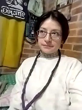 Snapshot of _Alaskamisa chatting on 10/07/25, 03:58  Alaskamisa online show from 10/07/25, 03:58