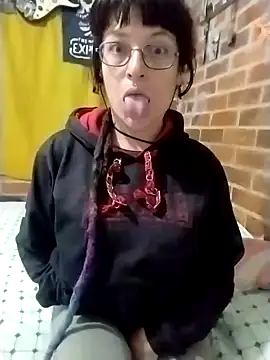 Snapshot of _Alaskamisa chatting on 10/18/25, 04:59  Alaskamisa online show from 10/18/25, 04:59