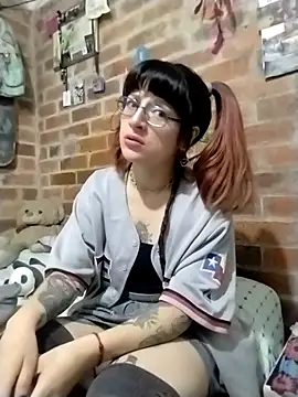 Snapshot of _Alaskamisa chatting on 11/02/25, 07:38 Alaskamisa online show from 11/02/25, 07:38