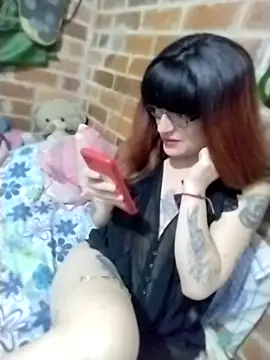 Snapshot of _Alaskamisa chatting on 12/02/25, 04:07 Alaskamisa online show from 12/02/25, 04:07