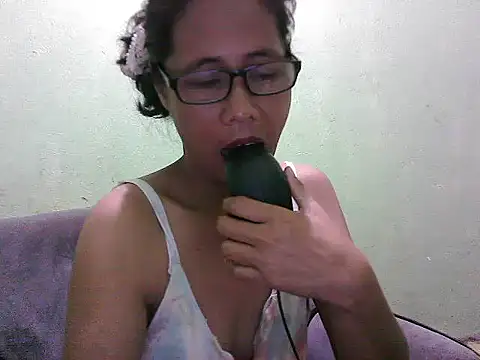 HotLadyPinay32 online show from 03/29/26, 10:21