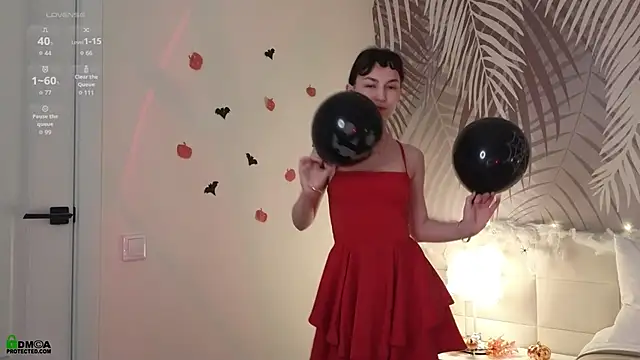 Snapshot of LolaPrise chatting on 11/01/25, 01:40 LolaPrise online show from 11/01/25, 01:40