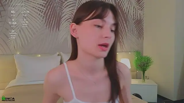 Snapshot of LolaPrise chatting on 11/05/25, 01:38 LolaPrise online show from 11/05/25, 01:38