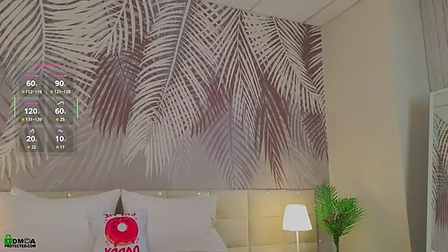 Snapshot of LolaPrise chatting on 11/10/25, 02:21 LolaPrise online show from 11/10/25, 02:21