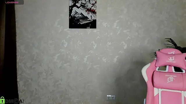 Snapshot of FlirtyAura chatting on 11/17/25, 03:12 FlirtyAura online show from 11/17/25, 03:12