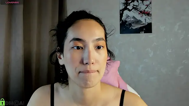 Snapshot of FlirtyAura chatting on 11/30/25, 03:21 FlirtyAura online show from 11/30/25, 03:21