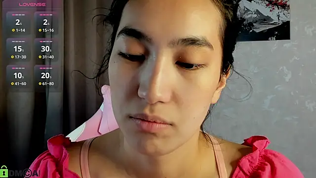 Snapshot of FlirtyAura chatting on 12/03/25, 03:47 FlirtyAura online show from 12/03/25, 03:47