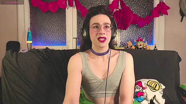 Snapshot of Zesty_Peach chatting on 03/03/26, 11:27 Zesty Peach online show from 03/03/26, 11:27