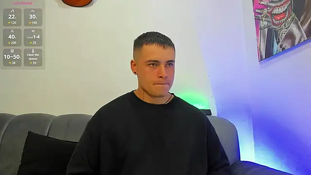 connorsmiith online show from 10/31/25, 02:12