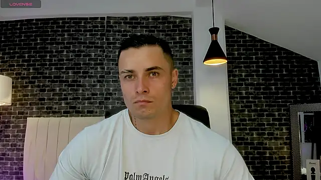 Snapshot of connorsmiith chatting on 04/01/26, 12:22 connorsmiith online show from 04/01/26, 12:22