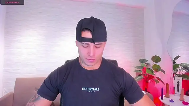 connorsmiith online show from 04/25/26, 01:41