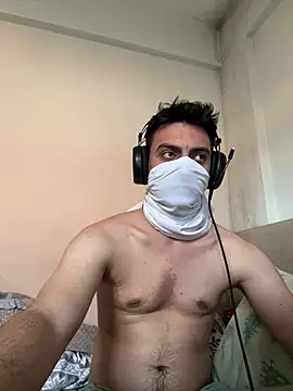 Snapshot of milfshakeow chatting on 05/10/26, 10:53 milfshakeow online show from 05/10/26, 10:53