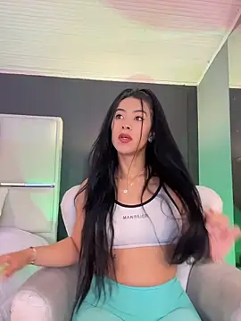 BellaFernandez   online show from 11/22/25, 12:48