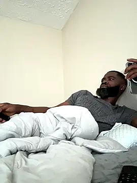 Snapshot of urmant chatting on 12/19/25, 08:49 urmant online show from 12/19/25, 08:49