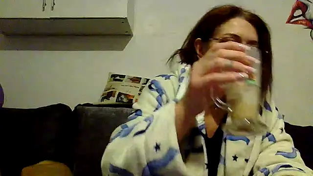 RubyyRosee online show from 02/01/26, 06:23