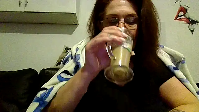 RubyyRosee online show from 03/23/26, 06:28