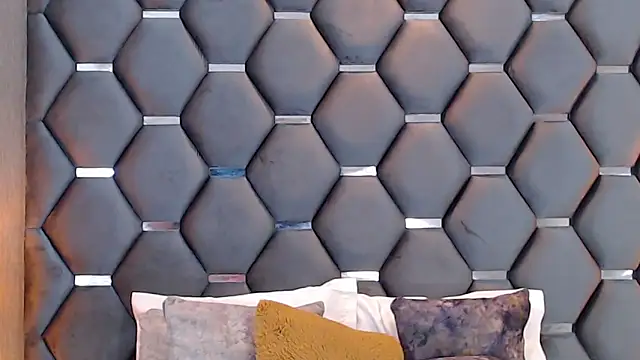 MelodyCarsson online show from 02/05/26, 12:10