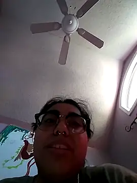 Snapshot of Lovelyrainn chatting on 09/10/25, 01:22 Lovelyrainn online show from 09/10/25, 01:22