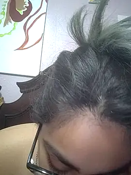 Lovelyrainn online show from 11/08/25, 10:59