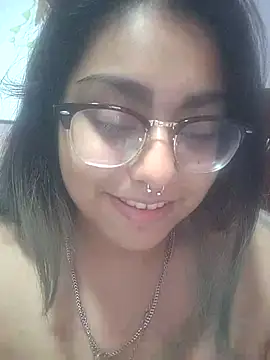 Lovelyrainn online show from 11/10/25, 09:41