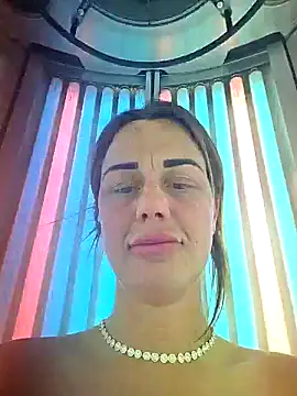 Snapshot of Sophrob96x chatting on 04/15/26, 12:01 Sophrob96x online show from 04/15/26, 12:01