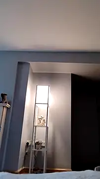 Snapshot of Sophrob96x chatting on 04/16/26, 05:36 Sophrob96x online show from 04/16/26, 05:36