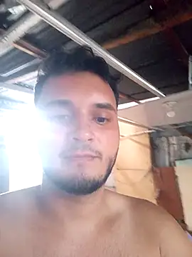 Snapshot of Hotguys111 chatting on 09/21/25, 08:21 Hotguys111 online show from 09/21/25, 08:21