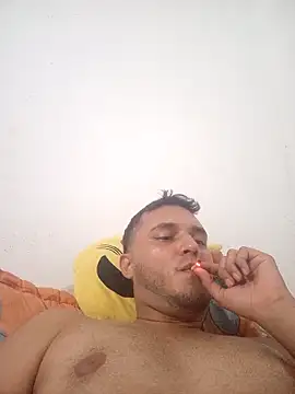 Snapshot of Hotguys111 chatting on 10/28/25, 05:11 Hotguys111 online show from 10/28/25, 05:11