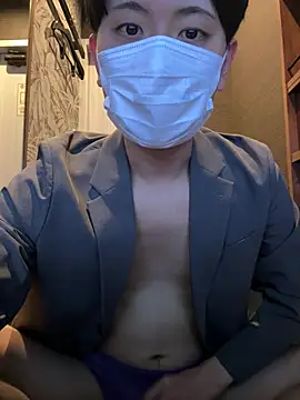 Snapshot of paroncho chatting on 03/22/26, 05:44 paroncho online show from 03/22/26, 05:44