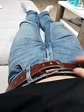 Pio185 online show from 11/17/25, 08:58