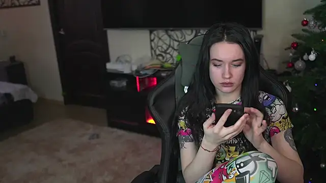 Snapshot of lis_silver chatting on 01/08/26, 09:44 lis silver online show from 01/08/26, 09:44