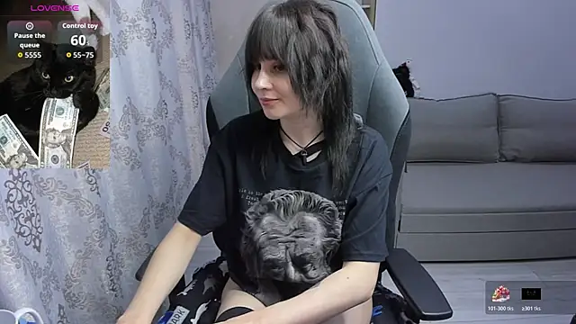 Snapshot of MistyDark chatting on 06/15/26, 11:34 MistyDark online show from 06/15/26, 11:34