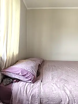 Snapshot of xjuanaxmaldadxxx chatting on 11/17/25, 04:57 xjuanaxmaldadxxx online show from 11/17/25, 04:57