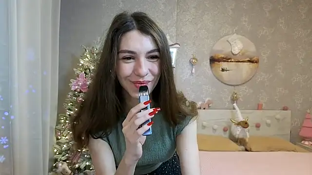 Snapshot of KellyShines chatting on 01/11/26, 06:40 KellyShines online show from 01/11/26, 06:40