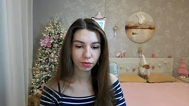 Snapshot of KellyShines chatting on 01/12/26, 09:14 KellyShines online show from 01/12/26, 09:14