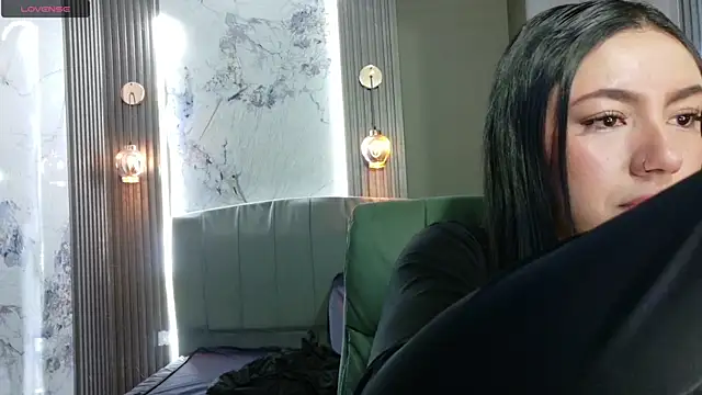 Megara 25 online show from 09/25/25, 02:21