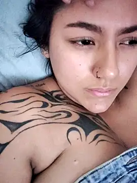 Megara 25 online show from 11/21/25, 08:18