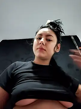 Megara 25 online show from 01/12/26, 02:33