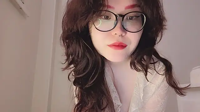 tsunade chan online show from 05/28/26, 04:10