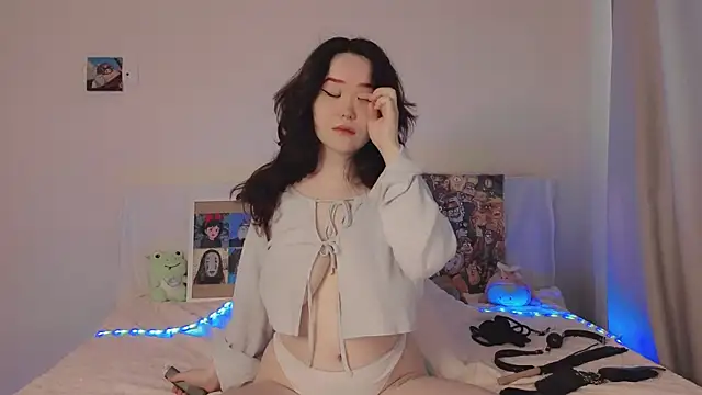 Snapshot of tsunade_chan chatting on 06/24/26, 04:11 tsunade chan online show from 06/24/26, 04:11