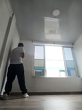 stivenlujan69 online show from 02/23/26, 03:09