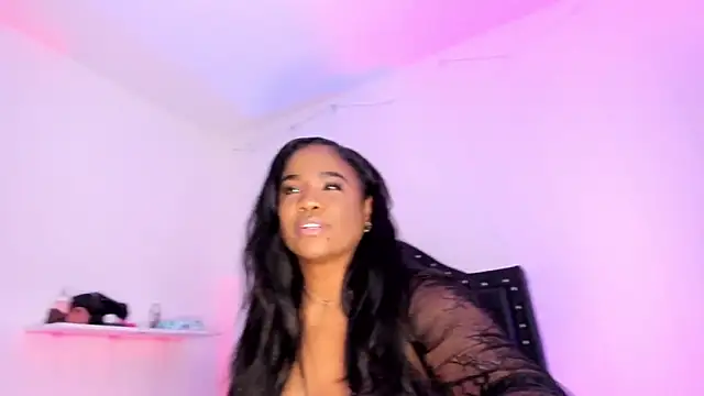 Snapshot of Elsie_morris12 chatting on 09/27/25, 06:24 Elsie morris12 online show from 09/27/25, 06:24