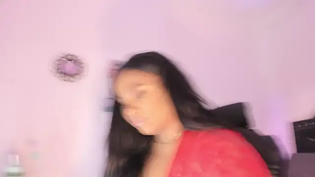 Snapshot of Elsie_morris12 chatting on 10/03/25, 07:22 Elsie morris12 online show from 10/03/25, 07:22