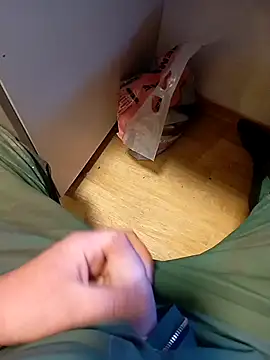 fickfreund019 online show from 04/17/26, 04:04